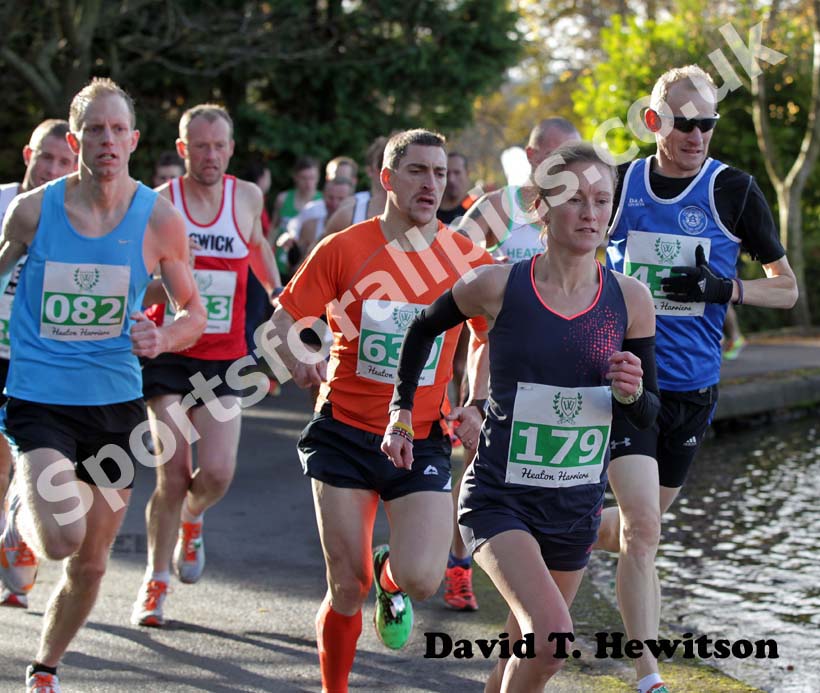 Alyson Dixon on her way to winning the Heaton Memorial Road Race.